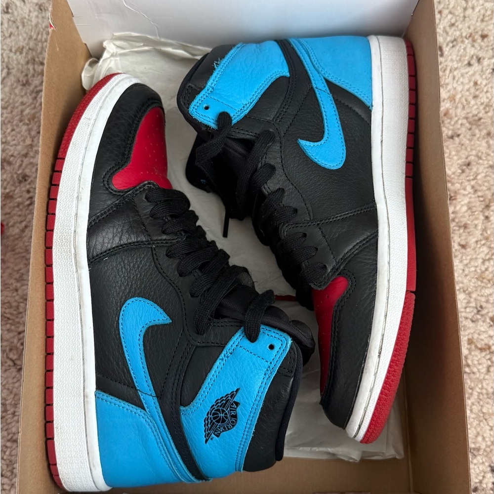 Jordan 1s NC to Chi